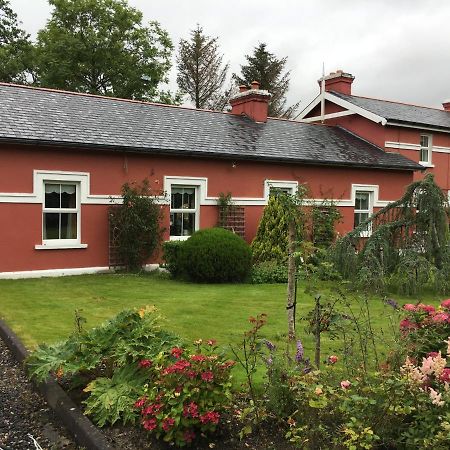 Station House Glenties Bed & Breakfast Dış mekan fotoğraf